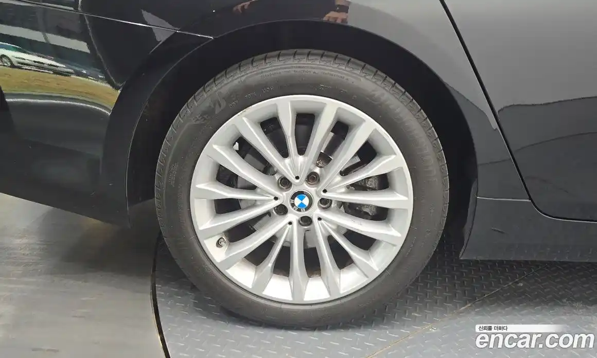 BMW 5 серия 2022 2.0 автомат (гидро), фото 5