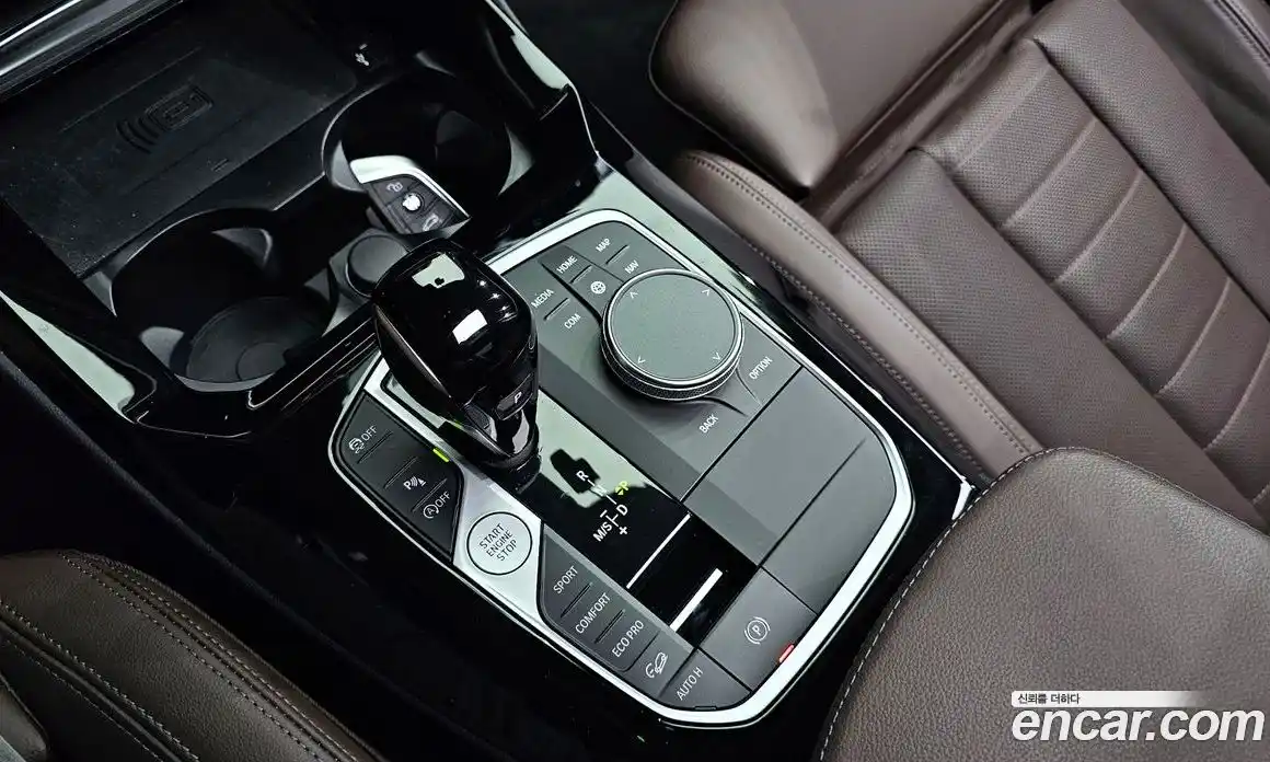 BMW X3 2022 2.0 автомат (гидро), фото 9