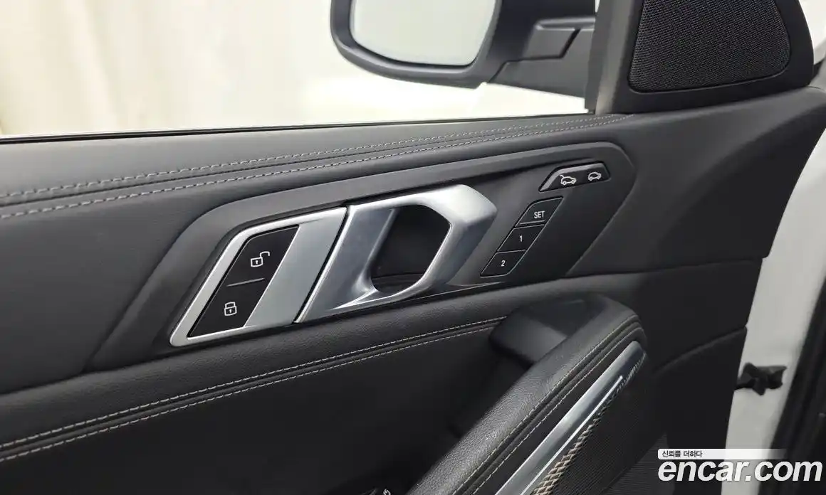 BMW X6 2022 3.0 автомат (гидро), фото 30