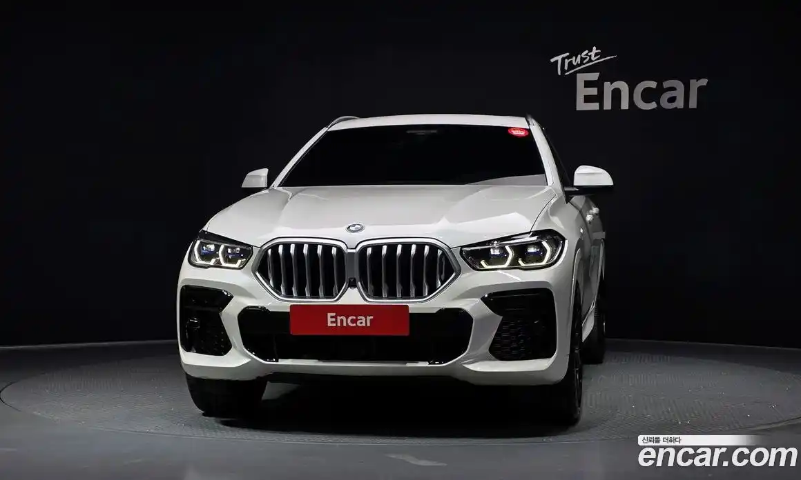 BMW X6 2022 3.0 автомат (гидро), фото 3