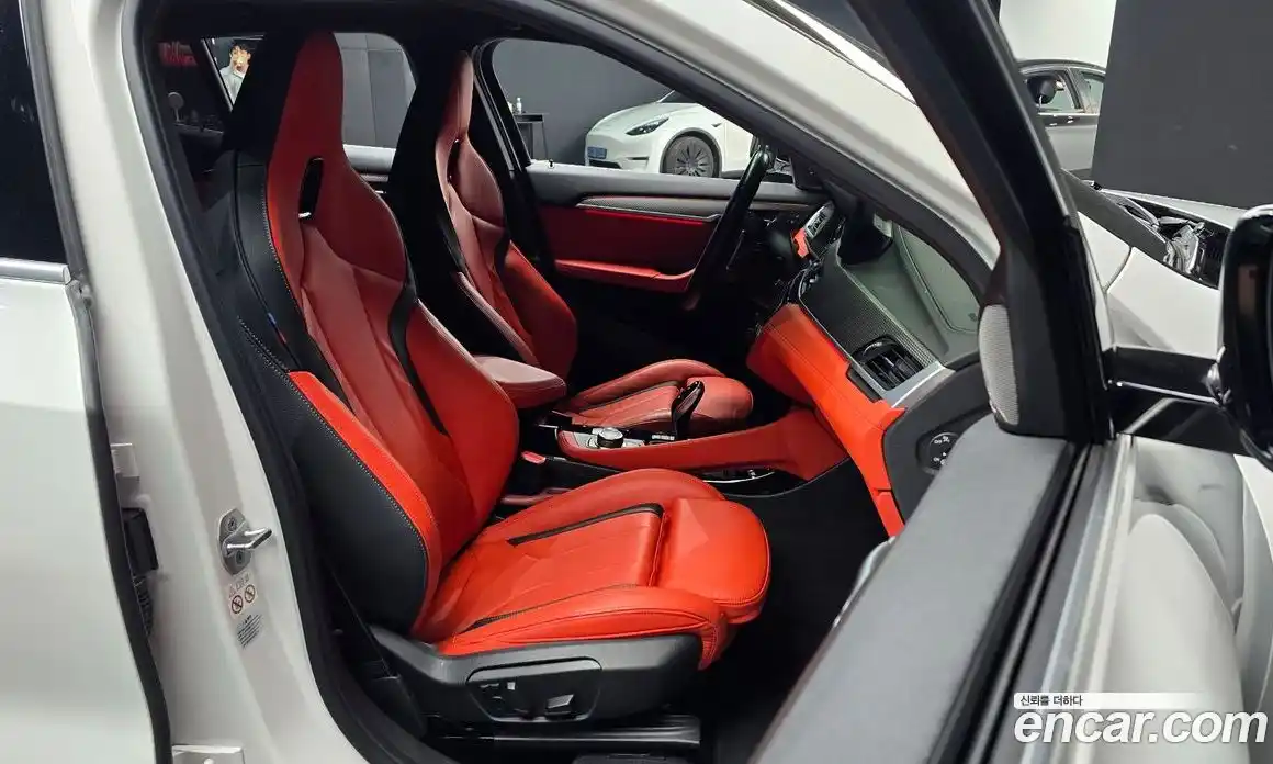BMW X2 2023 2.0 автомат (гидро), фото 13