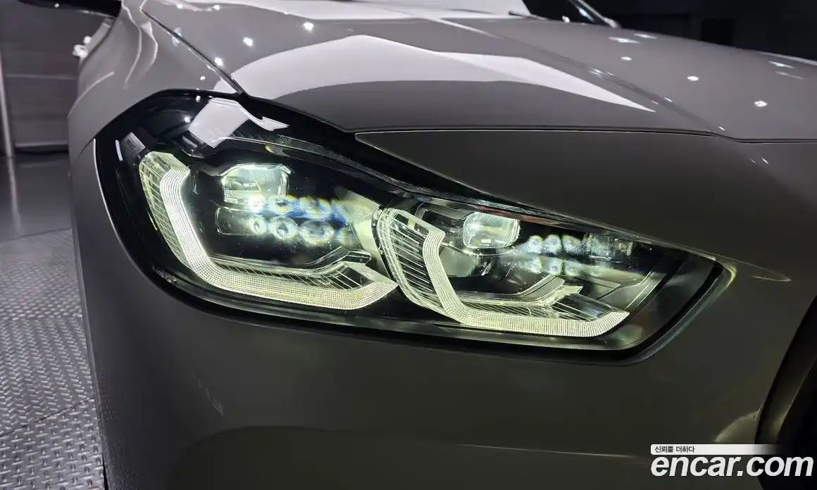 BMW X2 2023 2.0 автомат (гидро), фото 8