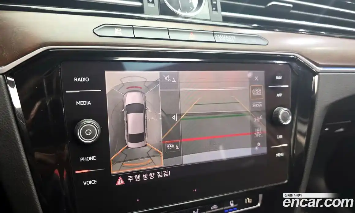 Volkswagen Passat 2018 2.0 автомат (гидро), фото 21