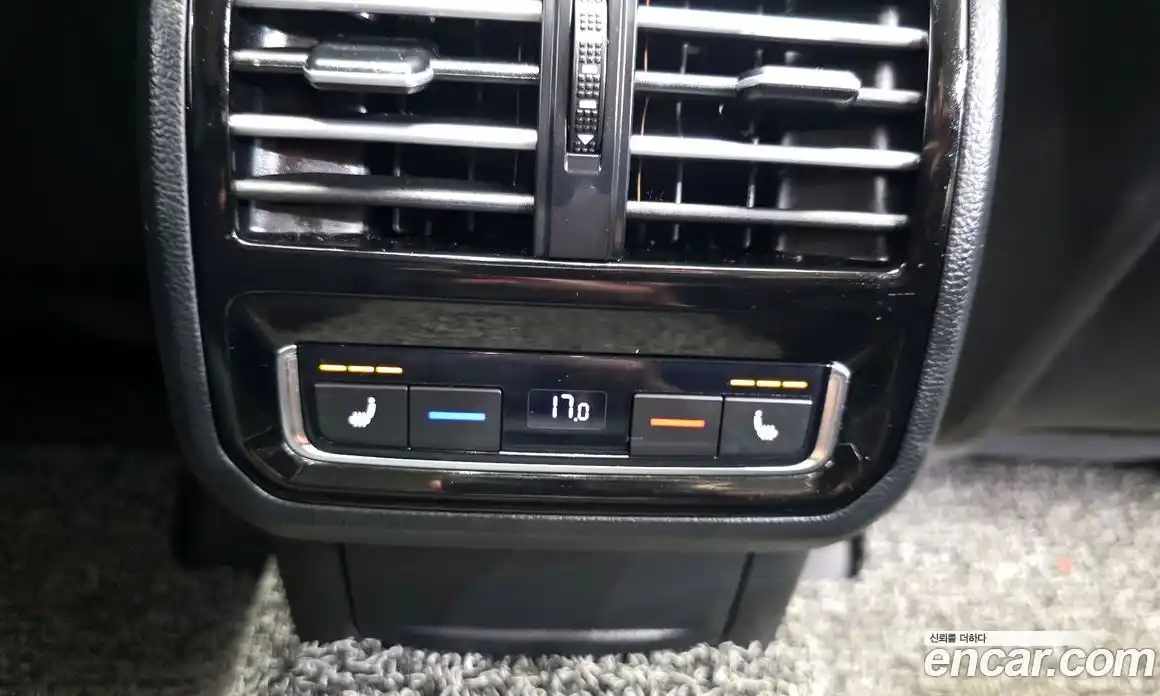 Volkswagen Passat 2018 2.0 автомат (гидро), фото 22