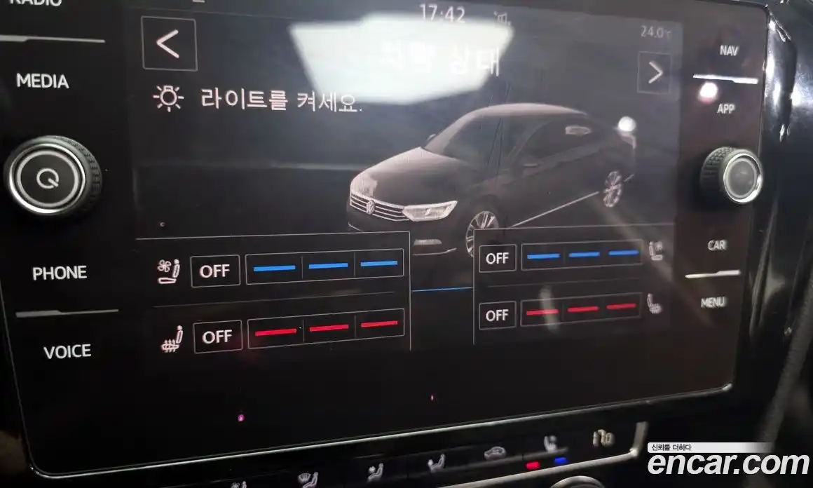 Volkswagen Passat 2018 2.0 автомат (гидро), фото 25