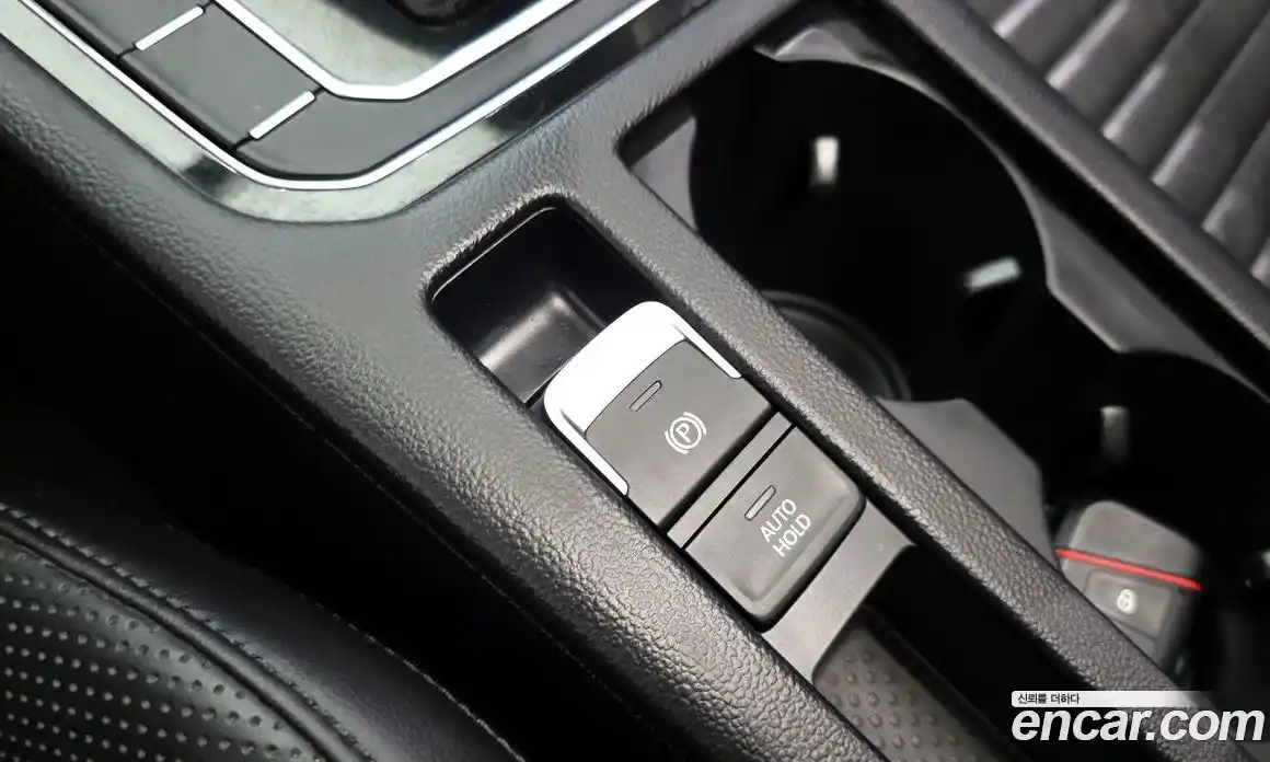 Volkswagen Passat 2018 2.0 автомат (гидро), фото 33