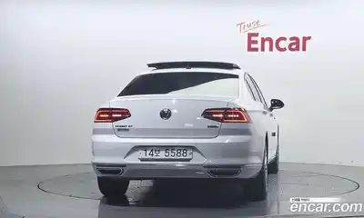 Volkswagen Passat 2018 2.0 автомат (гидро), миниатюра 4