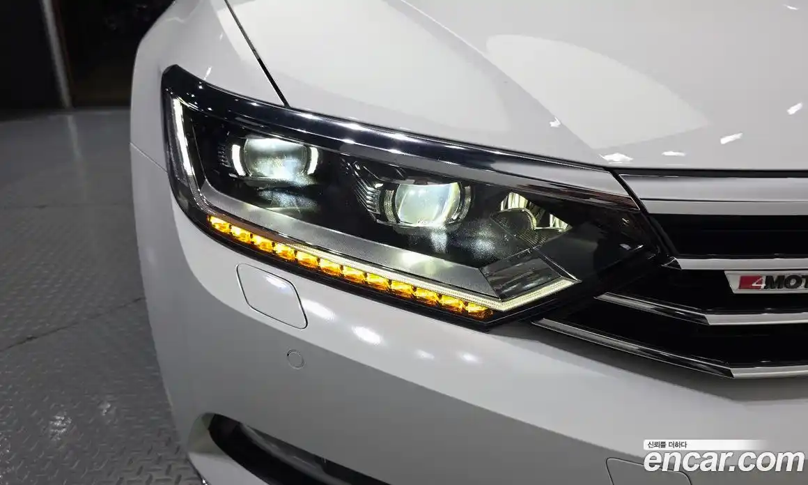 Volkswagen Passat 2018 2.0 автомат (гидро), фото 8