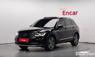 Volkswagen Tiguan, 2022, 71 362 км