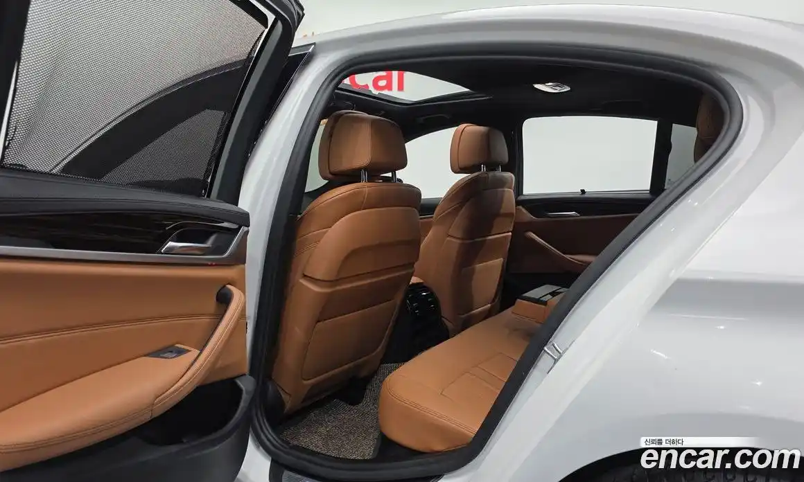 BMW 5 серия 2022 2.0 автомат (гидро), фото 17