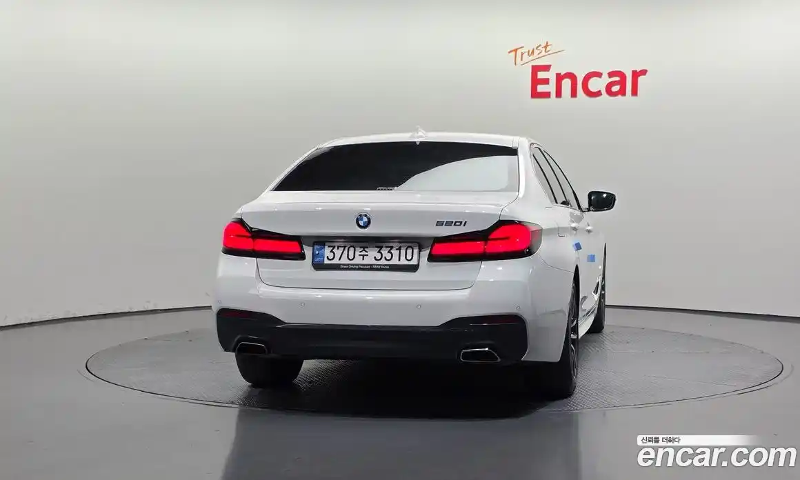BMW 5 серия 2022 2.0 автомат (гидро), фото 4