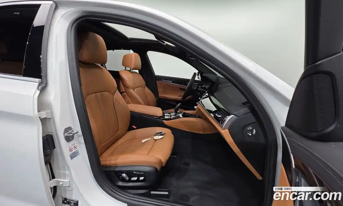 BMW 5 серия 2022 2.0 автомат (гидро), фото 10