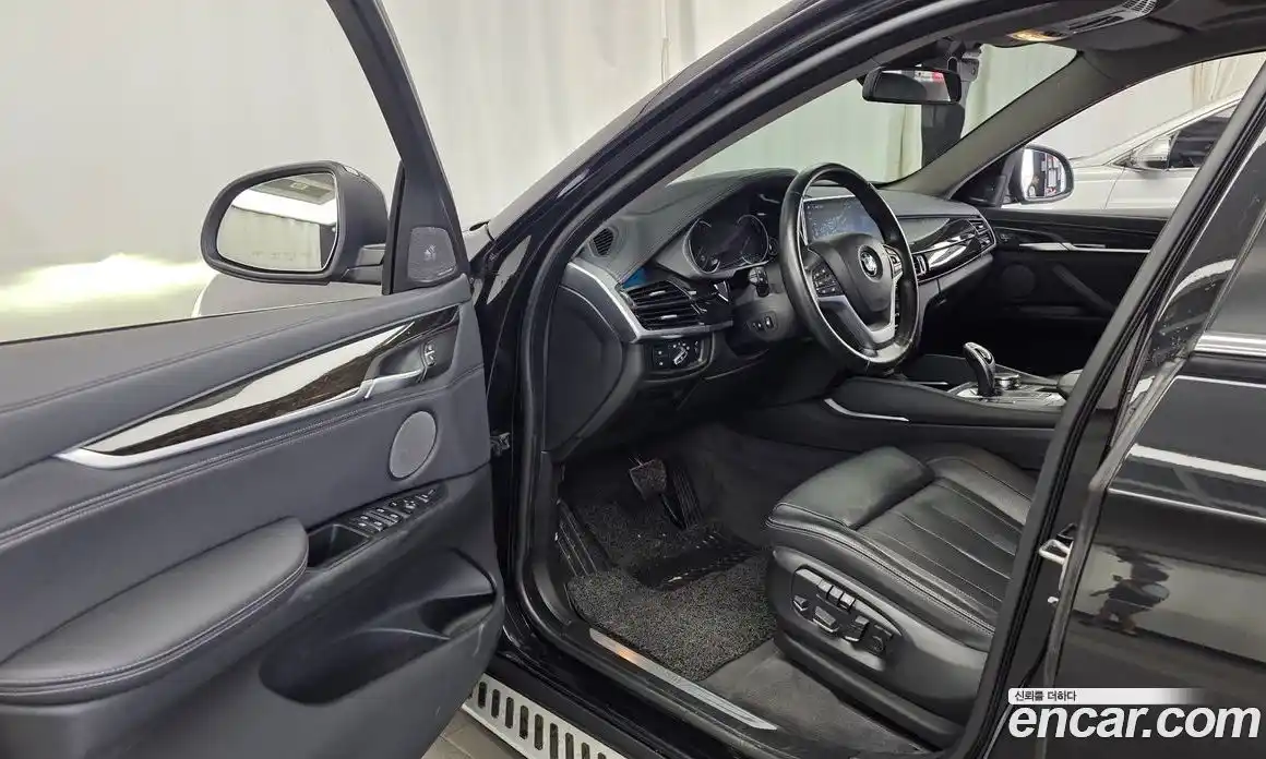 BMW X6 2019 3.0 автомат (гидро), фото 10