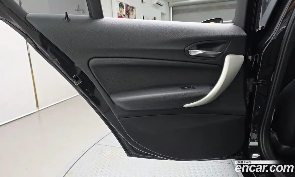 BMW 1 серия 2017 2.0 автомат (гидро), фото 15