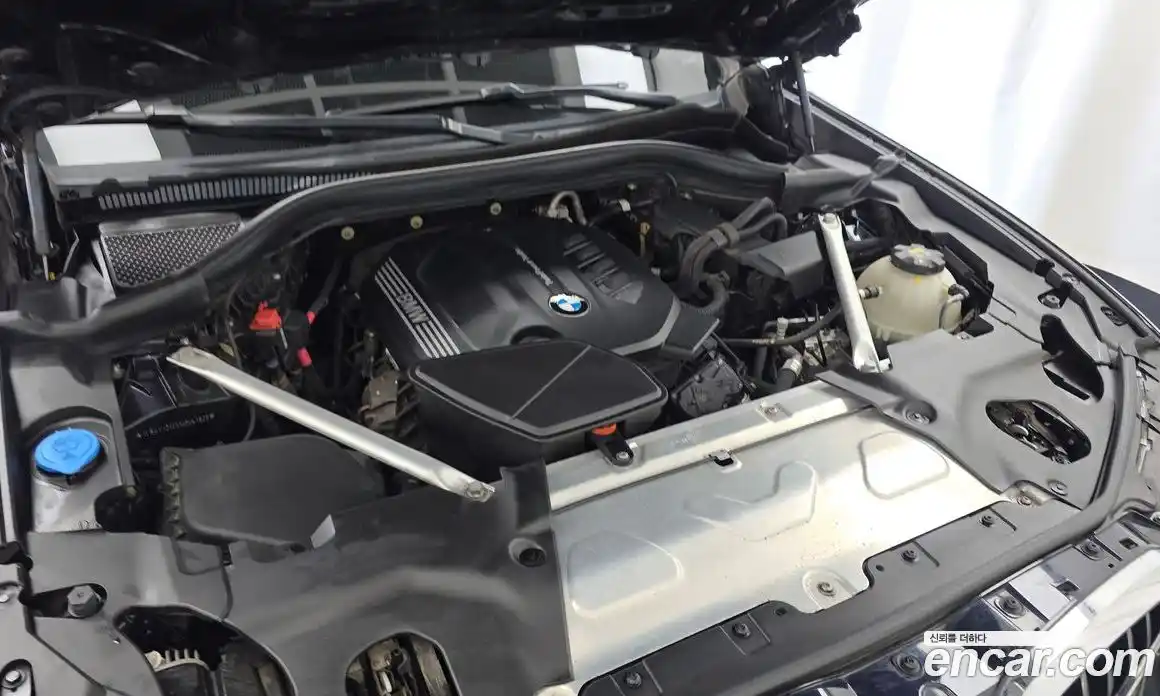 BMW X4 2021 2.0 автомат (гидро), фото 6