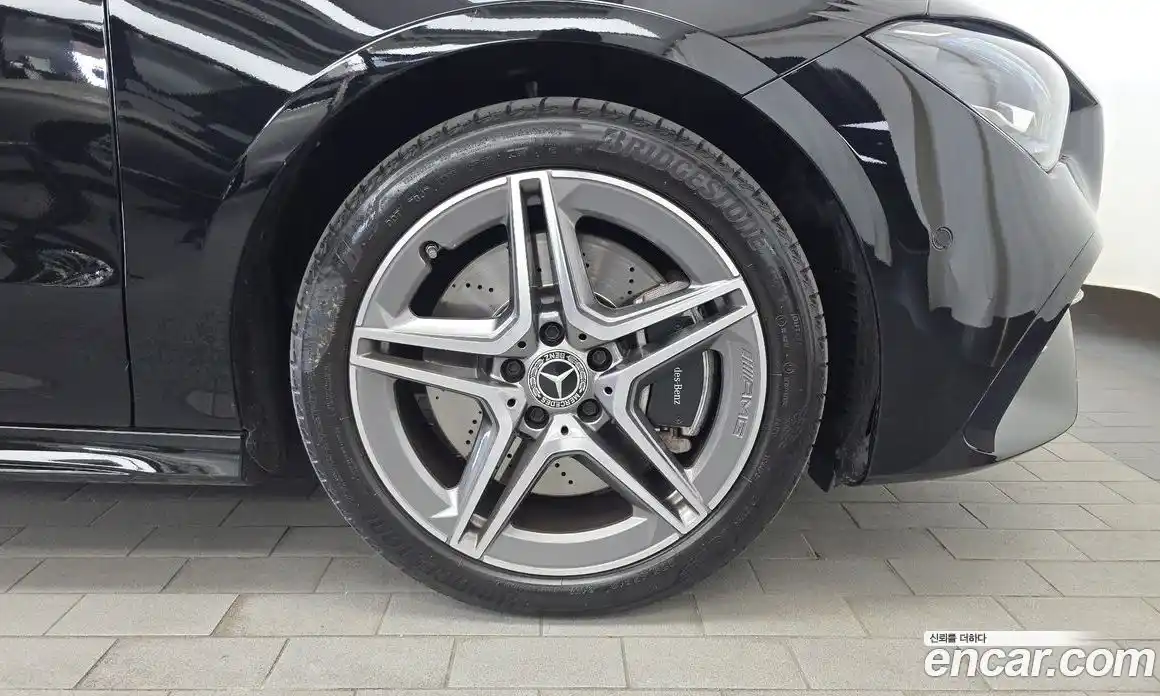 Mercedes-Benz CLA-Class 2024 2.0 гидро, фото 7 Mercedes-Benz CLA-Class 2024 2.0 гидро, фото 7