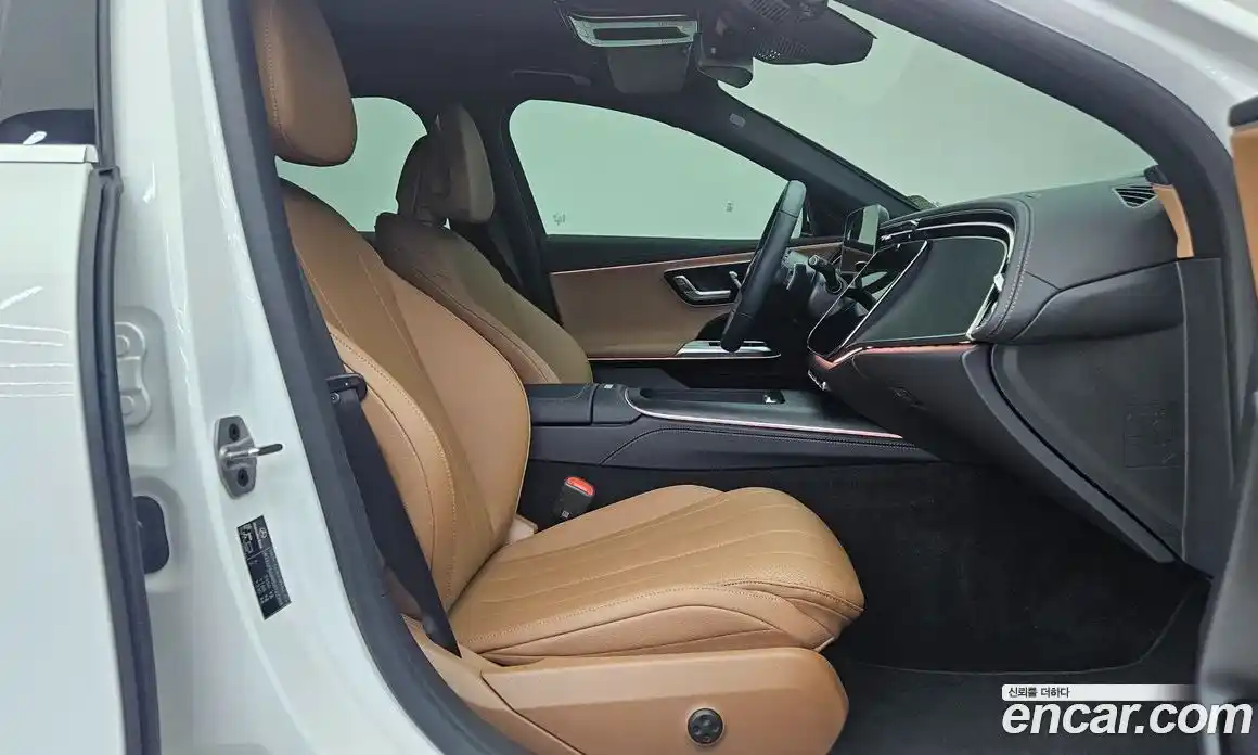 Mercedes-Benz E-Class 2025 2.0 автомат (гидро), фото 11