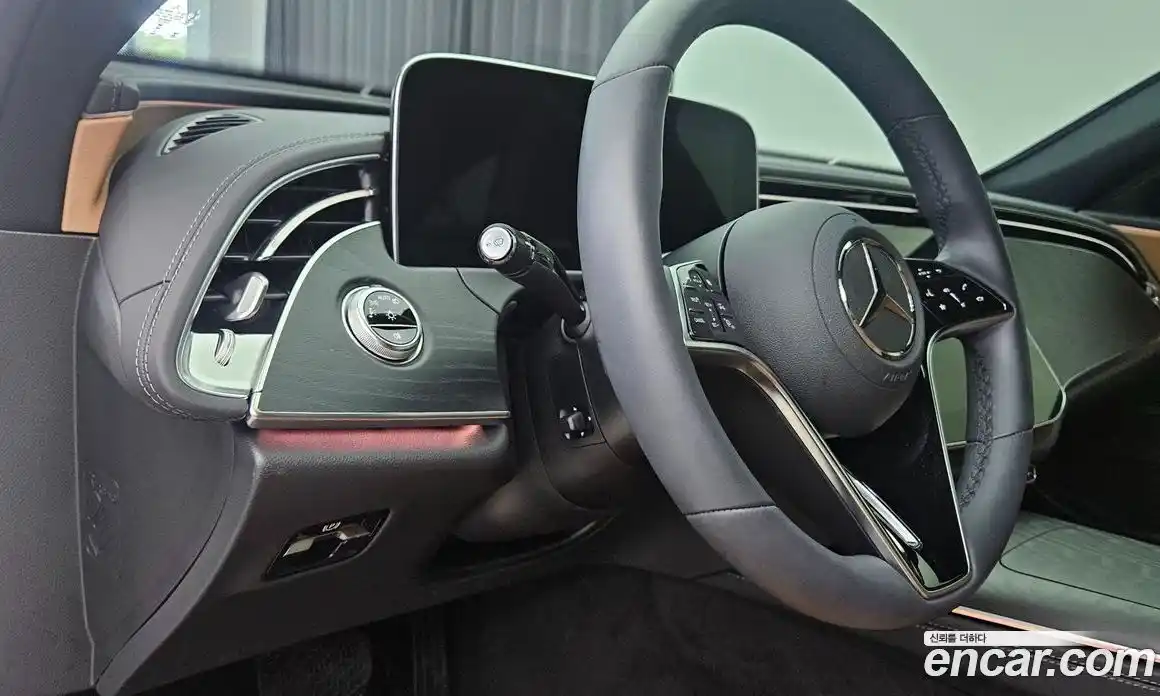 Mercedes-Benz E-Class 2025 2.0 автомат (гидро), фото 16