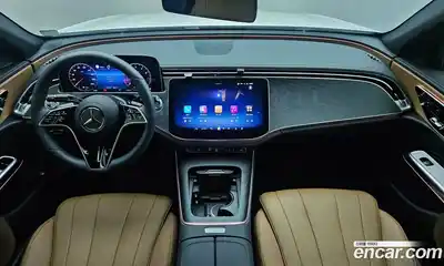 Mercedes-Benz E-Class 2025 2.0 автомат (гидро), миниатюра 7