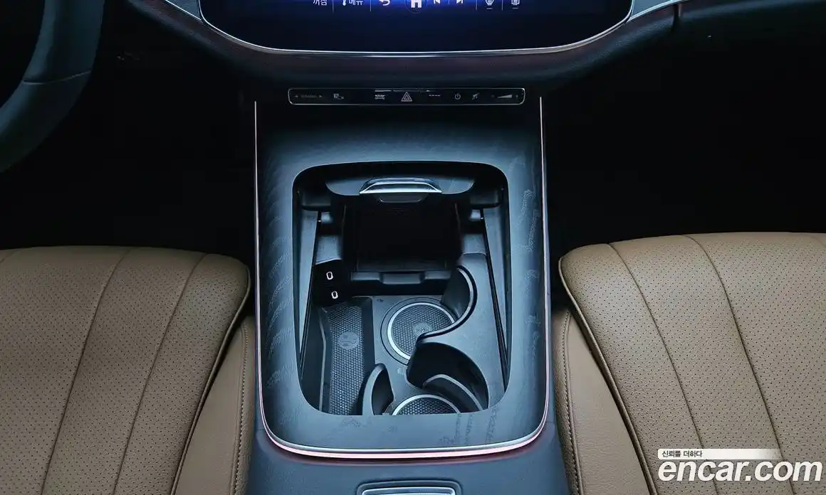 Mercedes-Benz E-Class 2025 2.0 автомат (гидро), фото 9