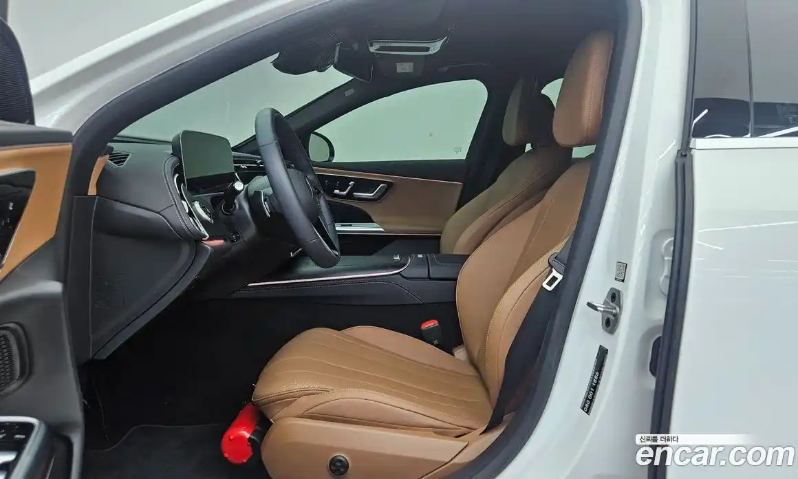 Mercedes-Benz E-Class 2025 2.0 автомат (гидро), фото 10