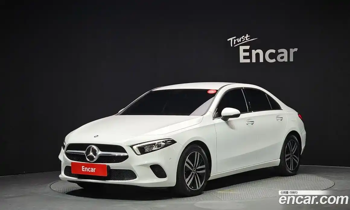 Mercedes-Benz A-Class 2021 2.0 гидро, фото 1 Mercedes-Benz A-Class 2021 2.0 гидро, фото 1