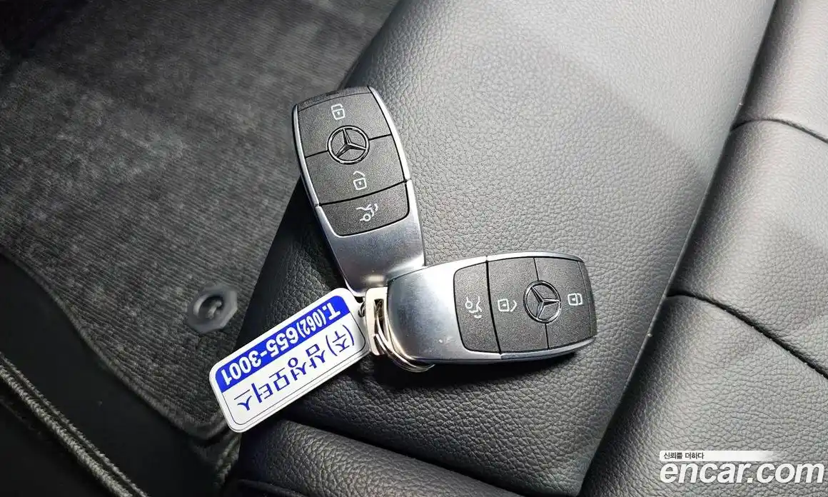Mercedes-Benz A-Class 2021 2.0 гидро, фото 30 Mercedes-Benz A-Class 2021 2.0 гидро, фото 30
