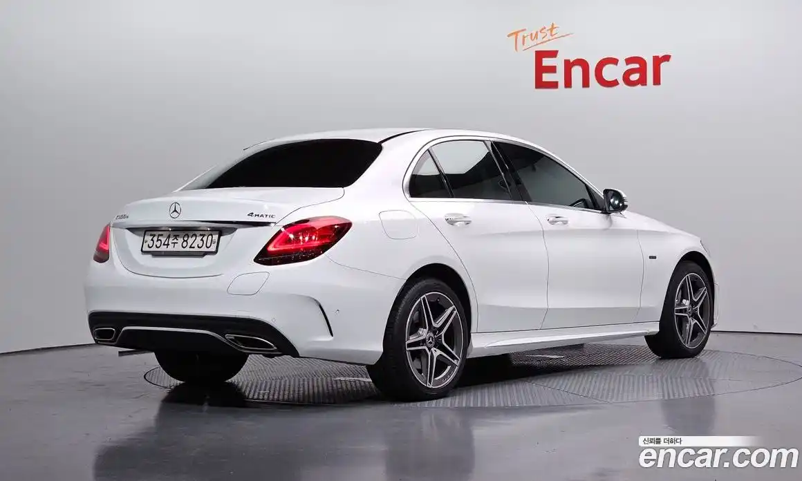 Mercedes-Benz C-Class 2020 2.0 гидро, фото 2 Mercedes-Benz C-Class 2020 2.0 гидро, фото 2
