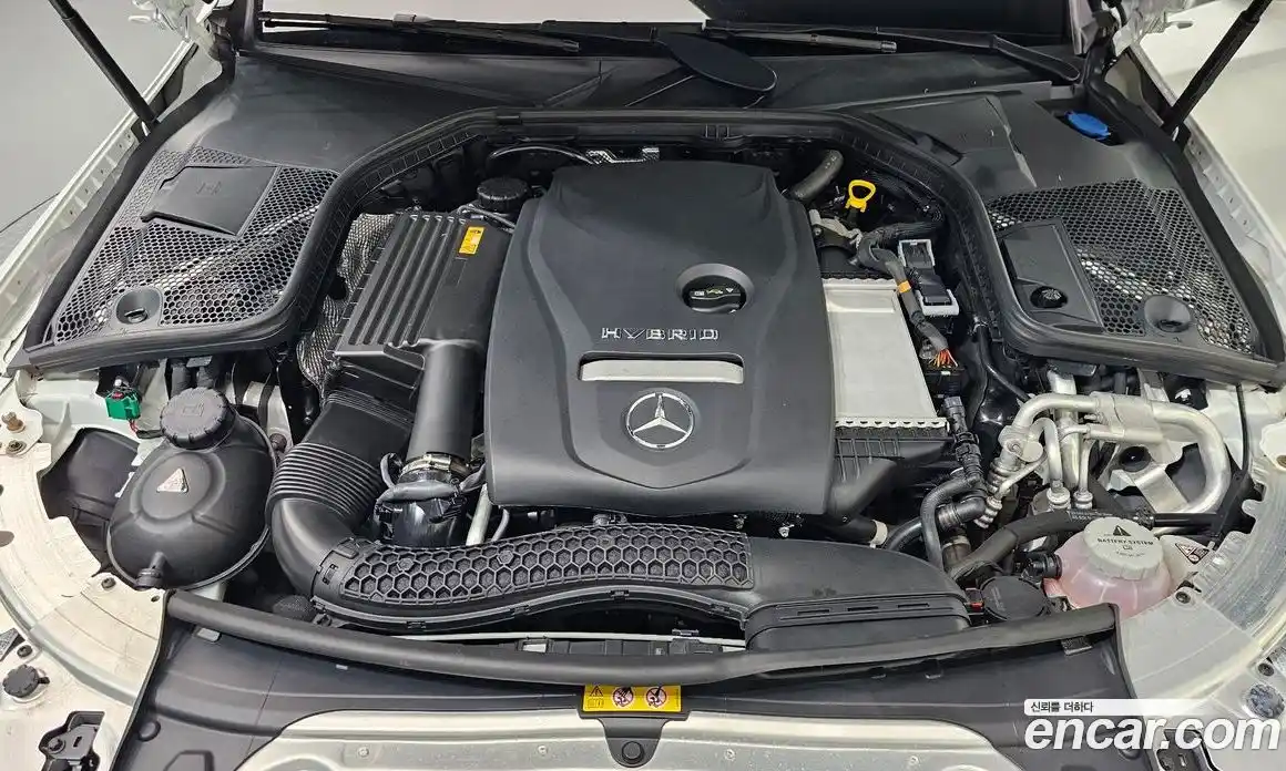 Mercedes-Benz C-Class 2020 2.0 гидро, фото 6 Mercedes-Benz C-Class 2020 2.0 гидро, фото 6