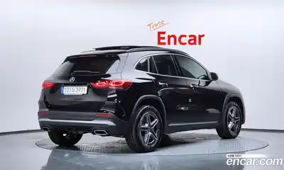 Mercedes-Benz GLA-Class 2023 2.0 гидро, миниатюра 2