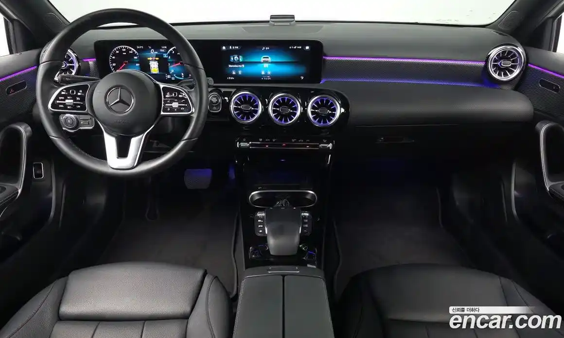 Mercedes-Benz A-Class 2022 2.0 гидро, фото 9 Mercedes-Benz A-Class 2022 2.0 гидро, фото 9