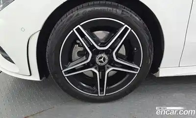 Mercedes-Benz CLA-Class 2022 2.0 гидро, миниатюра 5 Mercedes-Benz CLA-Class 2022 2.0 гидро, миниатюра 5