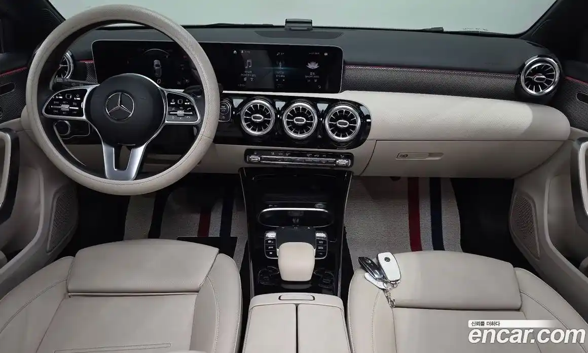 Mercedes-Benz A-Class 2019 2.0 гидро, фото 1 Mercedes-Benz A-Class 2019 2.0 гидро, фото 1