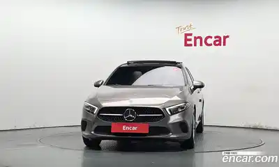 Mercedes-Benz A-Class 2019 2.0 гидро, миниатюра 3 Mercedes-Benz A-Class 2019 2.0 гидро, миниатюра 3