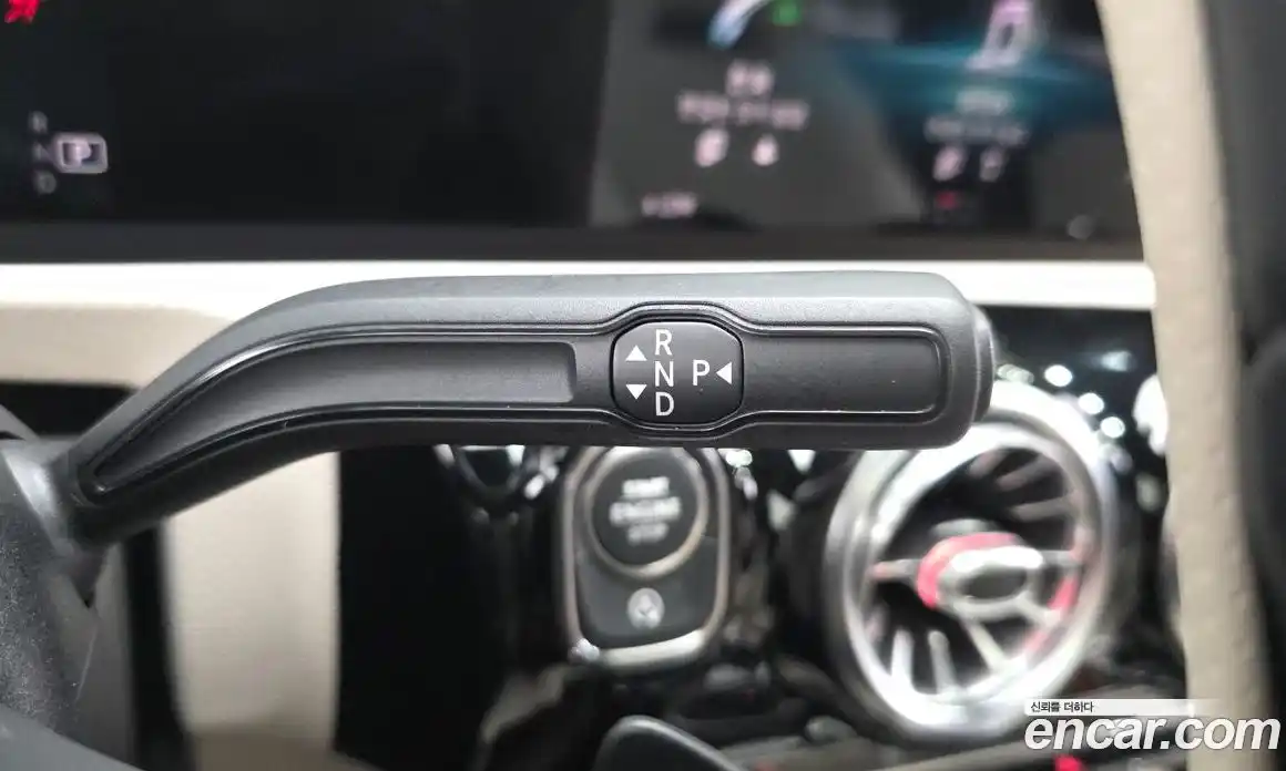 Mercedes-Benz A-Class 2019 2.0 гидро, фото 9 Mercedes-Benz A-Class 2019 2.0 гидро, фото 9
