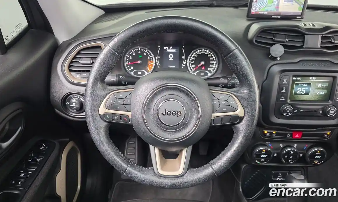 Jeep Renegade 2016 2.4 автомат (гидро), фото 13
