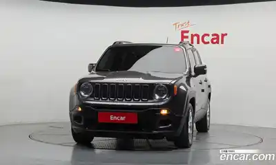 Jeep Renegade 2016 2.4 автомат (гидро), миниатюра 3