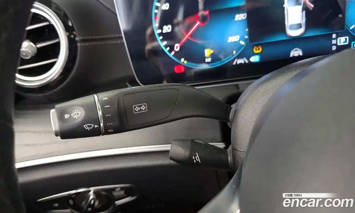 Mercedes-Benz E-Class 2020 1.9 автомат (гидро), фото 28