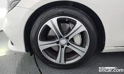 Mercedes-Benz E-Class 2016 2.0 автомат (гидро), миниатюра 5