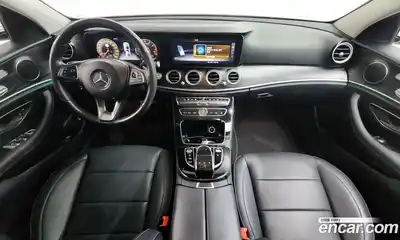 Mercedes-Benz E-Class 2016 2.0 автомат (гидро), миниатюра 7
