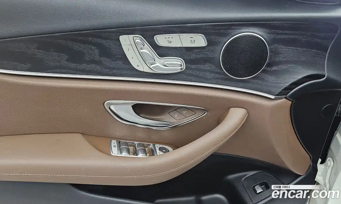 Mercedes-Benz E-Class 2017 2.0 автомат (гидро), фото 18
