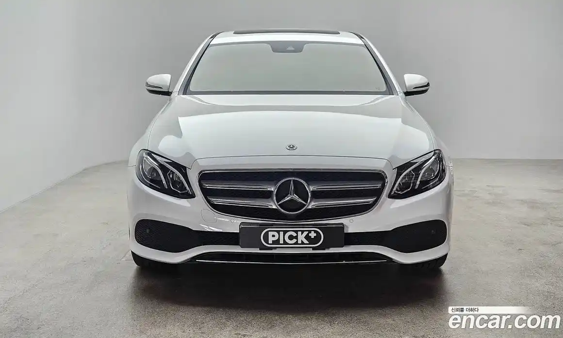 Mercedes-Benz E-Class 2017 2.0 автомат (гидро), фото 3