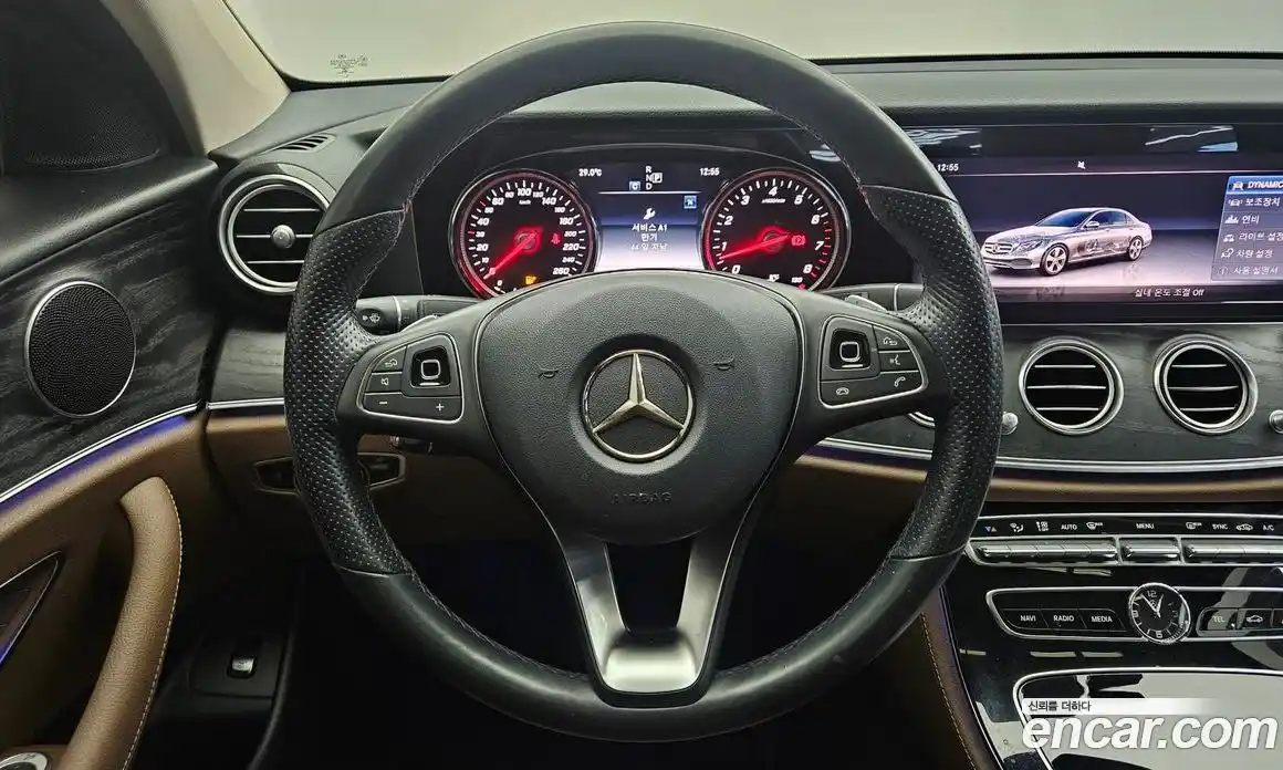 Mercedes-Benz E-Class 2017 2.0 автомат (гидро), фото 9