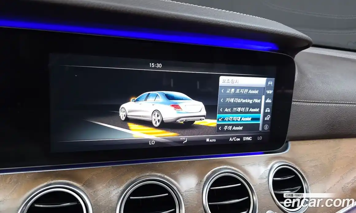 Mercedes-Benz E-Class 2017 2.0 автомат (гидро), фото 18