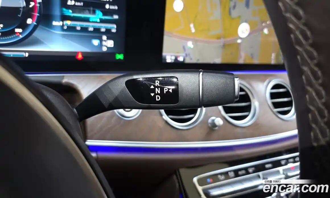 Mercedes-Benz E-Class 2017 2.0 автомат (гидро), фото 9