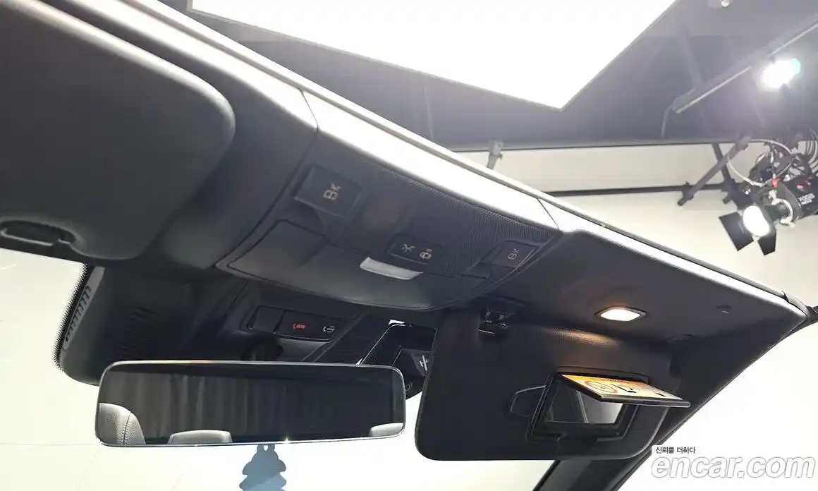 Mercedes-Benz C-Class 2022 2.0 гидро, фото 22