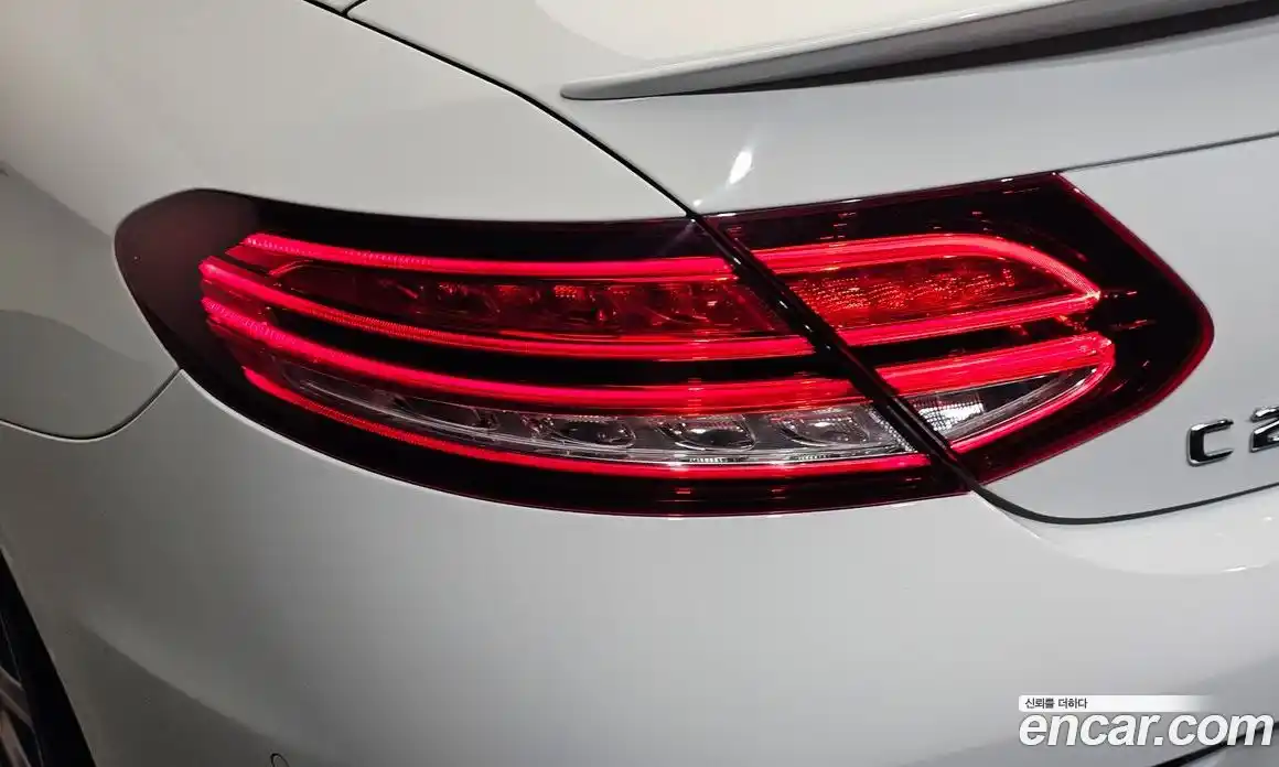 Mercedes-Benz C-Class 2022 2.0 гидро, фото 8