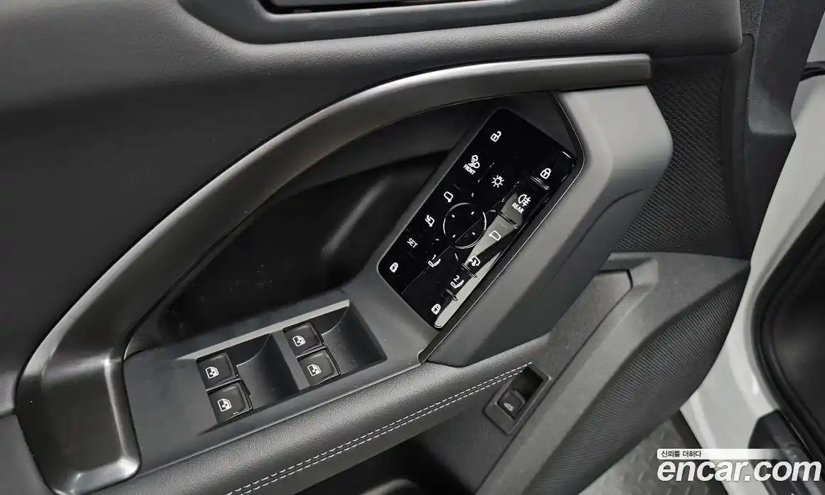 Audi Q5 2025 2.0 автомат (гидро), фото 28