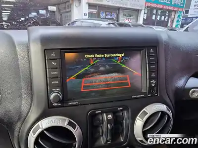 Jeep Wrangler 2015 2.8 автомат (гидро), миниатюра 6