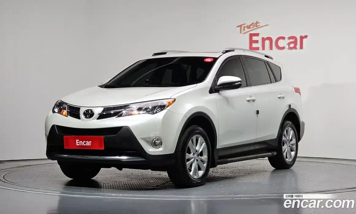 Toyota RAV4 2014 2.5 автомат (гидро), фото 1 Toyota RAV4 2014 2.5 автомат (гидро), фото 1